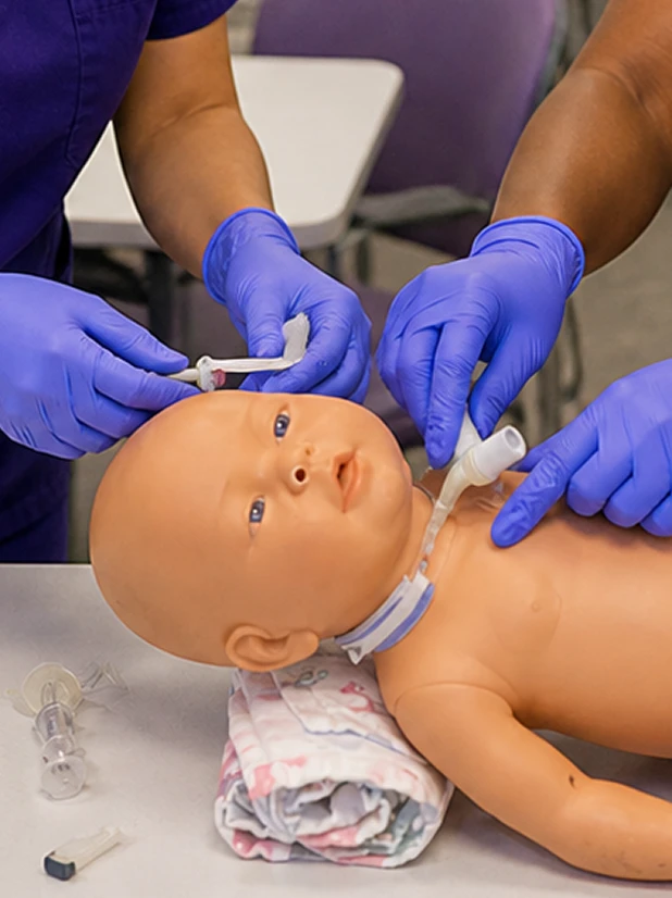 infant intubation closeup